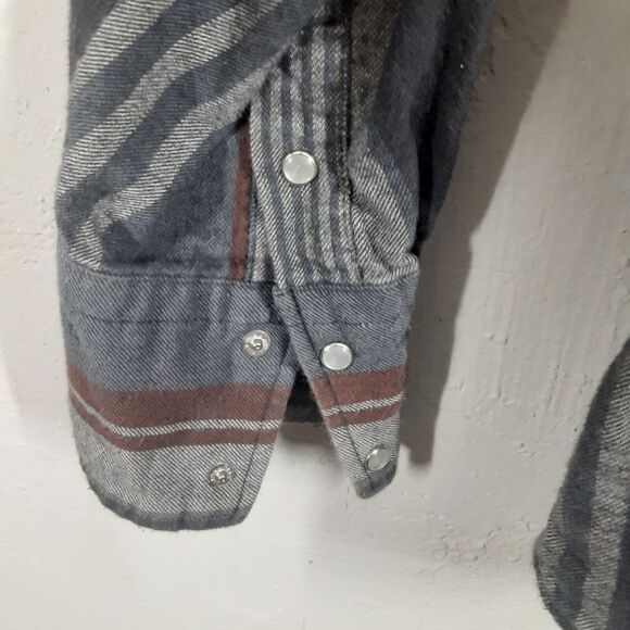 Vintage Karman Flannel Pearl Snap Shirt Mens Large Gray Plaid Long Sleeve - Picture 3 of 8